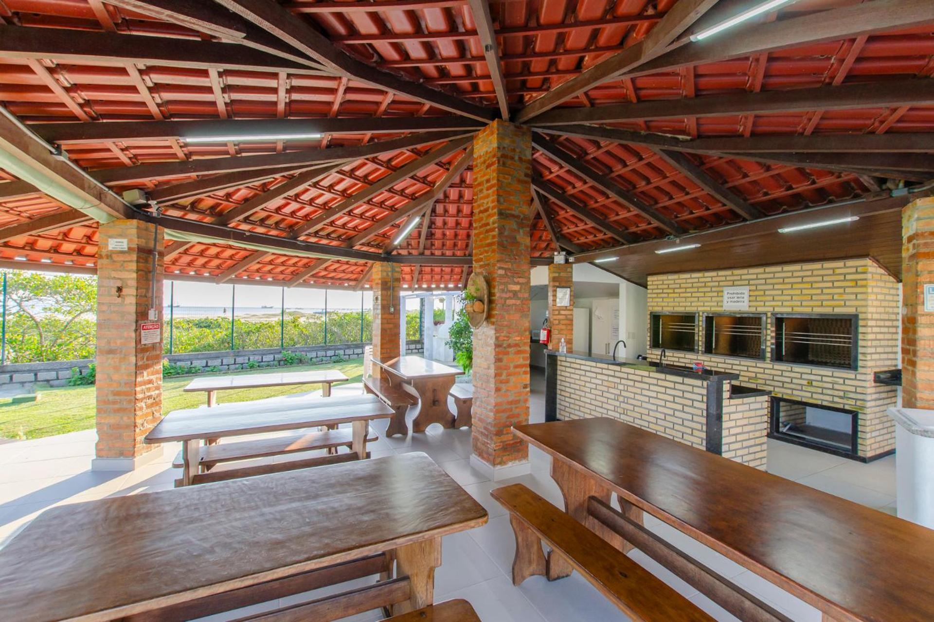 Apartamento pé na areia em condomínio com piscina N1298 Florianópolis Exterior foto
